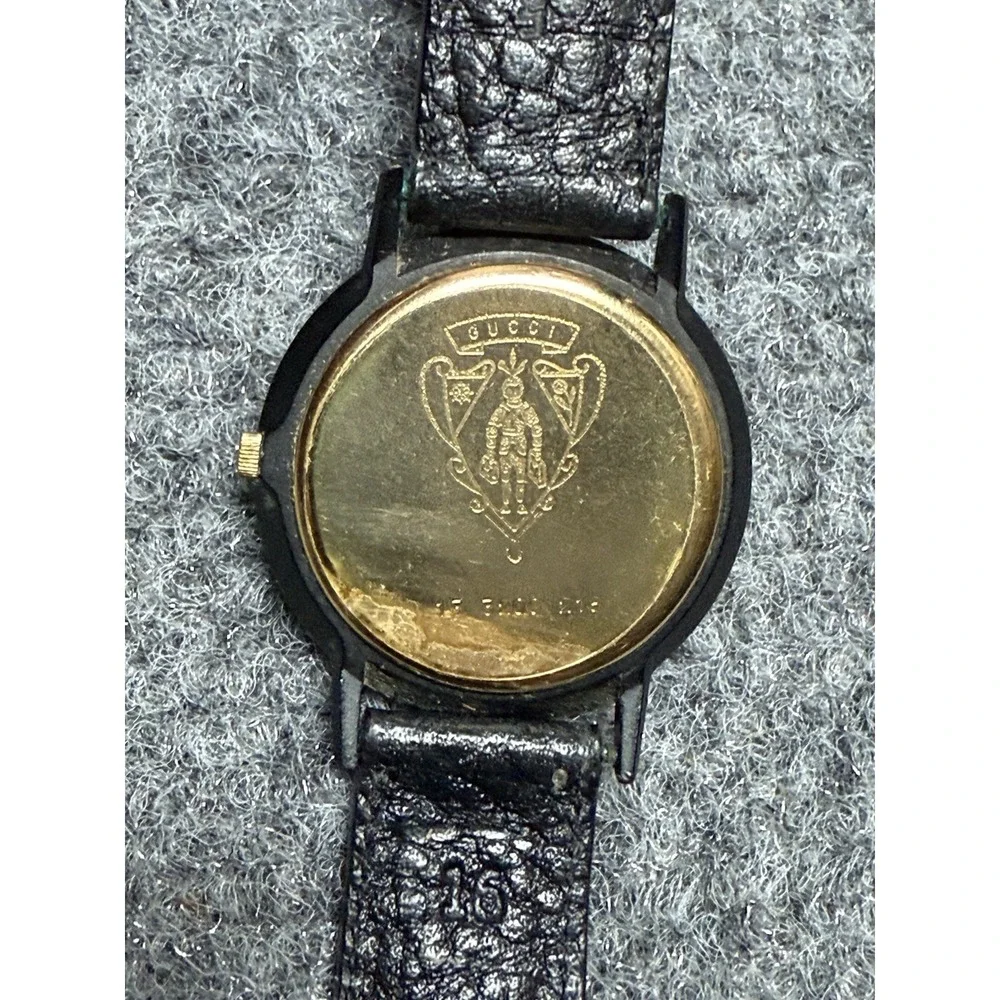 Gucci Wristwatch Mens Black Gold Vintage 13 3200 218 GG Logo Luxury Classic